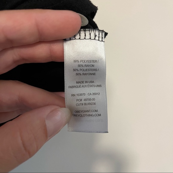 Obey | Oversized Slouchy Tee Shirt - Picture 11 of 12